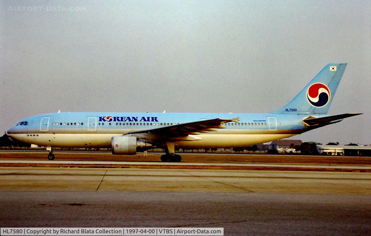HL7580, 1995 Airbus A300B4-622R C/N 756, Scan from my slide collection