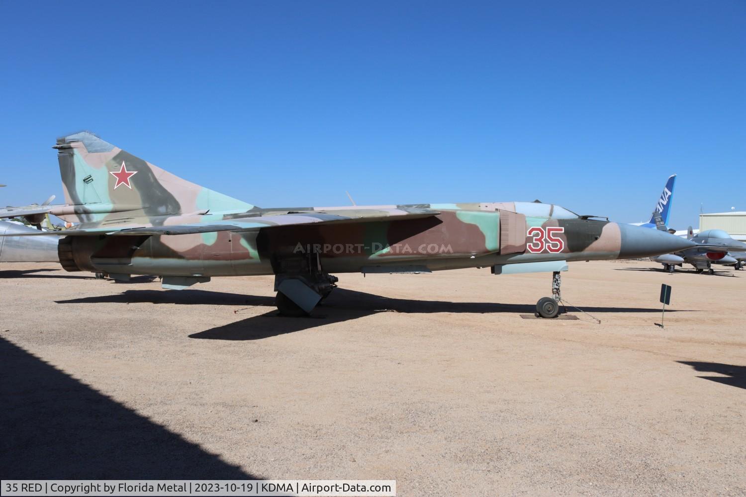 35 RED, Mikoyan-Gurevich MiG-23MLD C/N 0390320549, Mig-23 zx