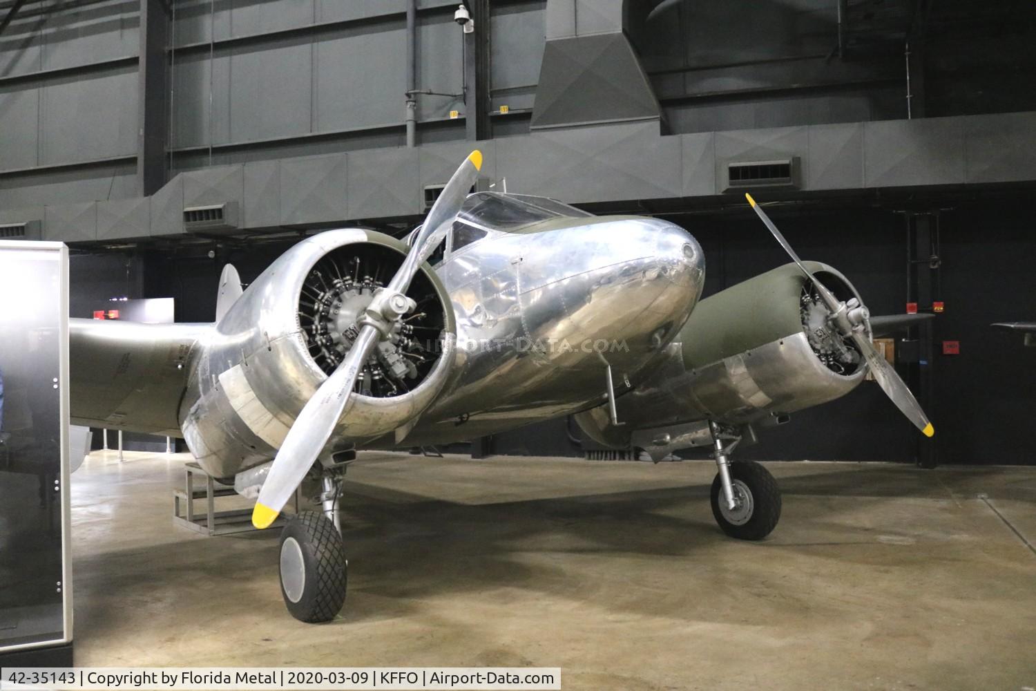 42-35143, 1942 Beech AT-10-GF C/N n/a, AT-10 zx