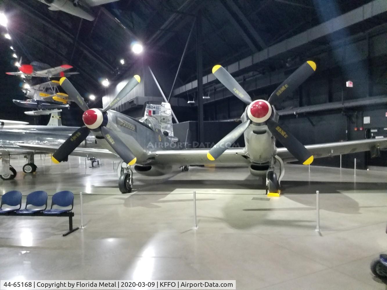 44-65168, 1944 North American P-82B Twin Mustang C/N 123-43754, P-82 zx