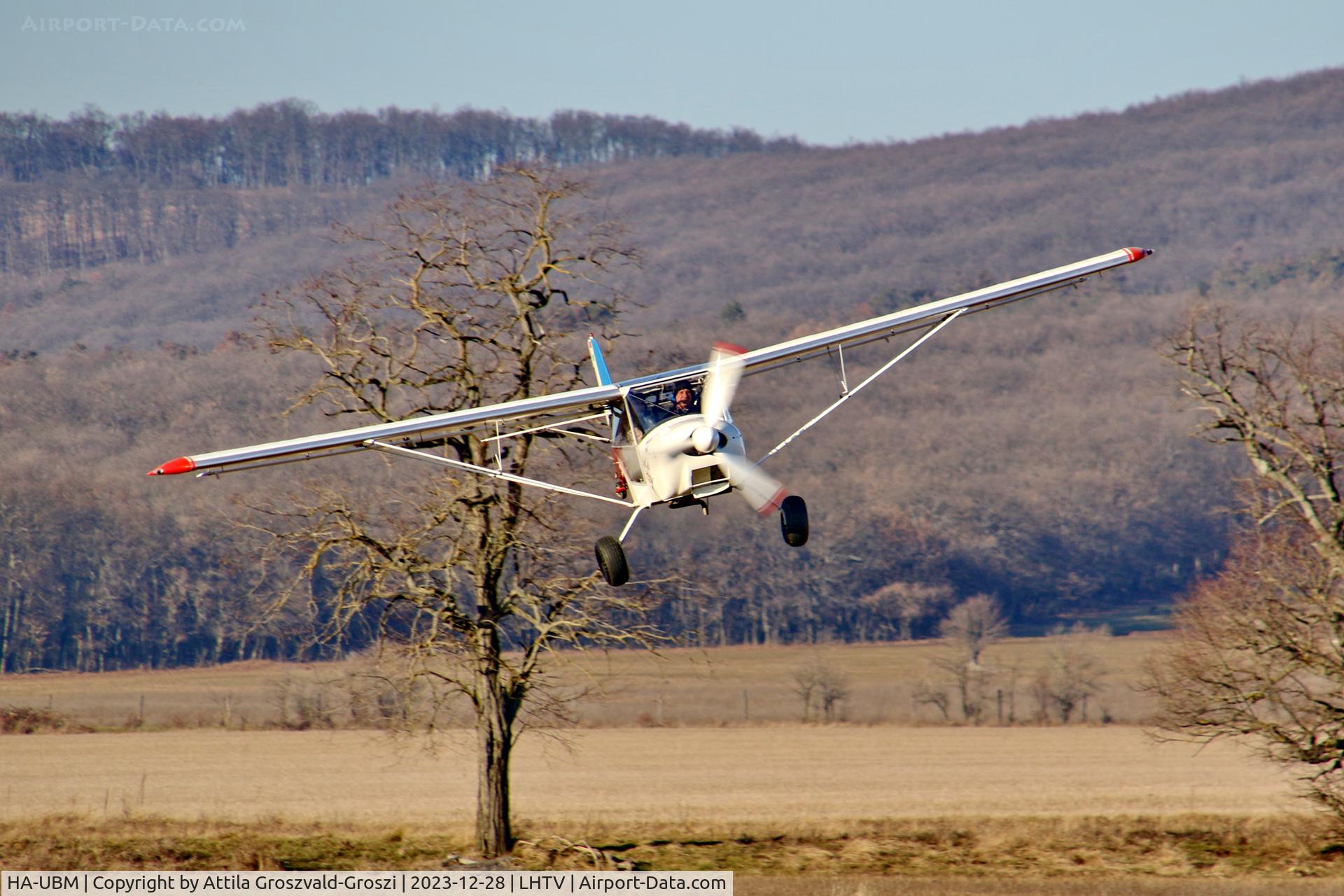 HA-UBM, 2004 Apollo Fox C/N 270904, LHTV - Tótvázsony, Kövesgyürpuszta Airfield, Hungary