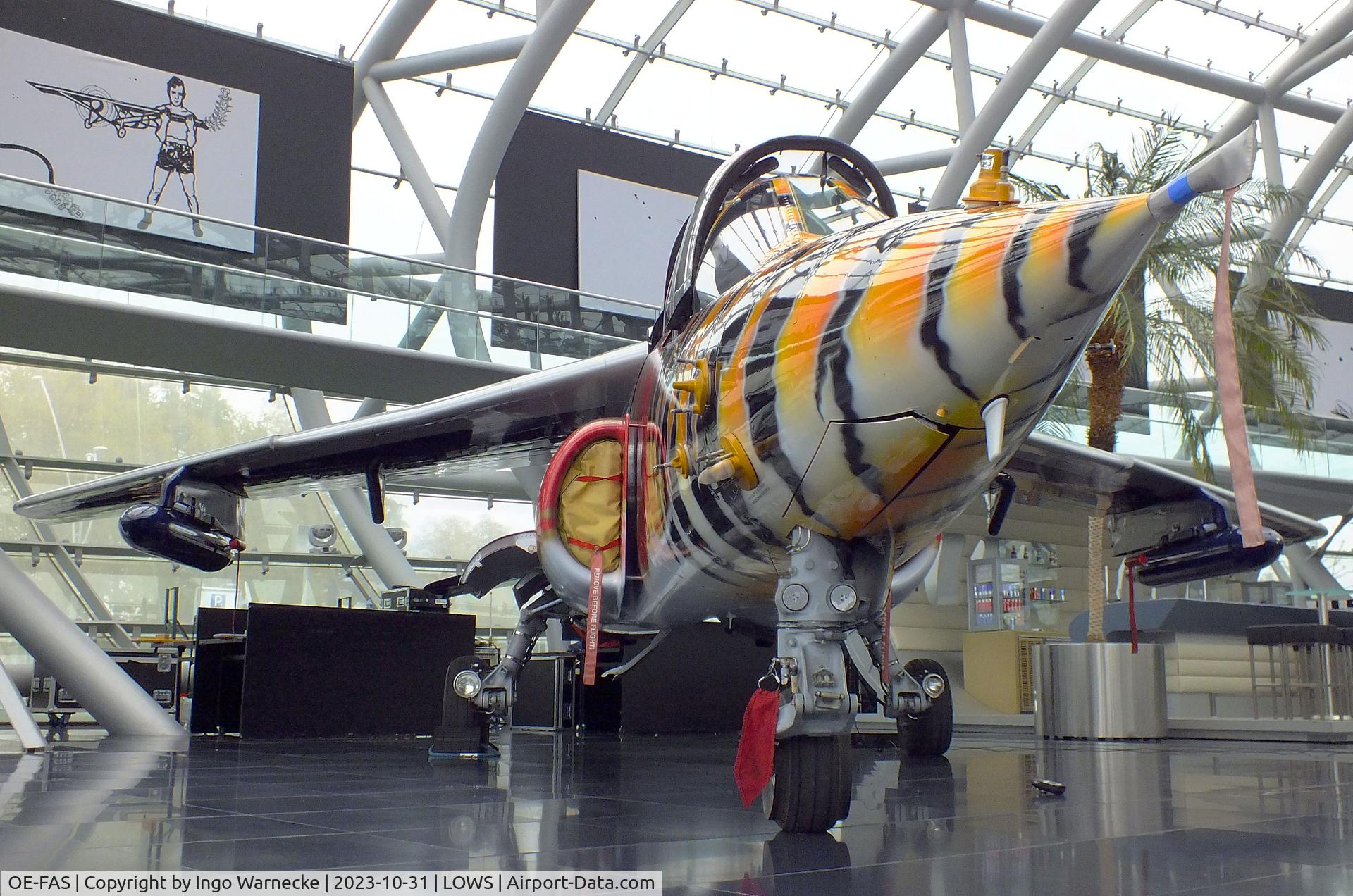 OE-FAS, Dassault-Dornier Alpha Jet A C/N 0090, Dassault-Breguet/Dornier Alpha Jet A at the Hangar 7 / Red Bull Air Museum, Salzburg