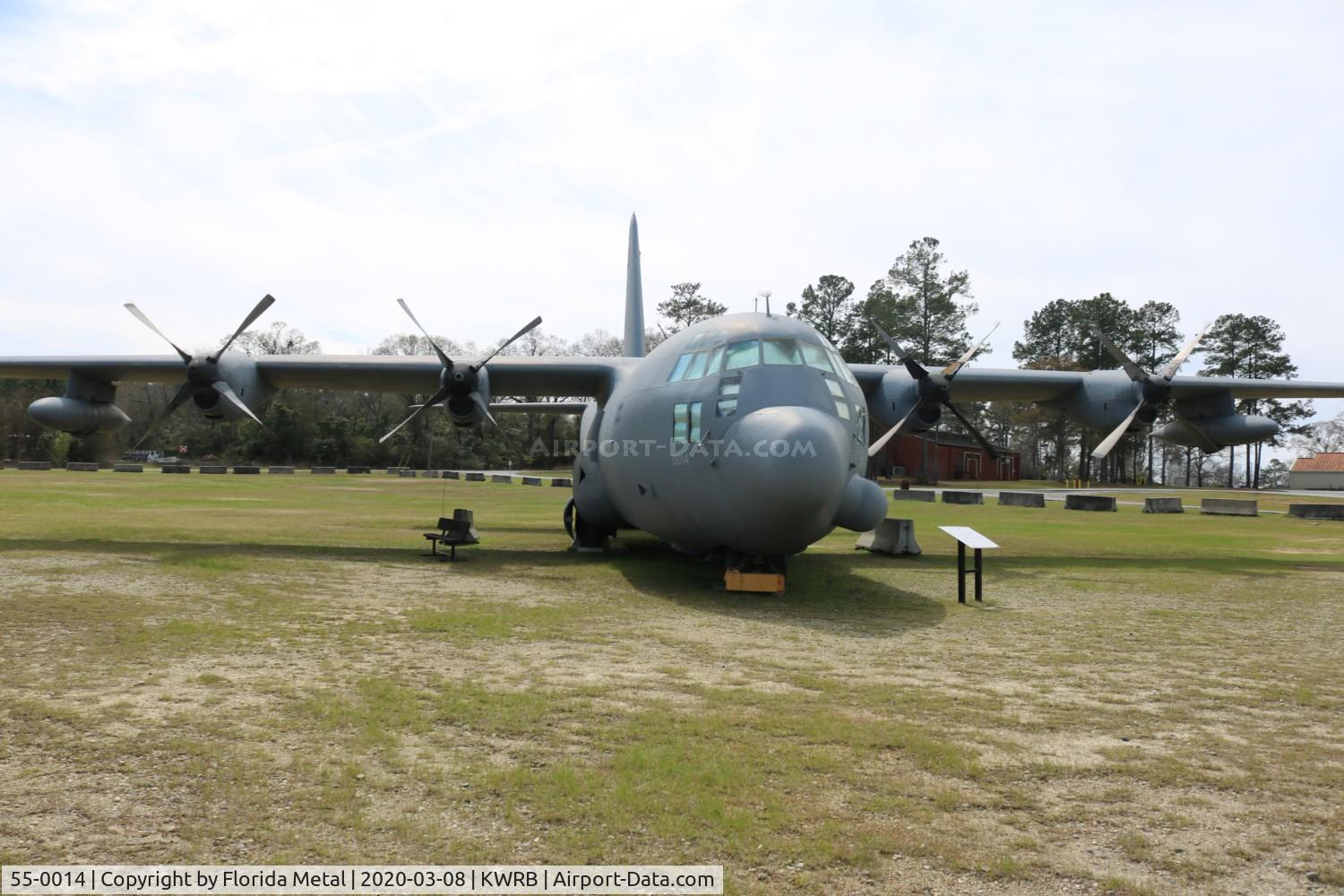 55-0014, 1955 Lockheed AC-130A Hercules C/N 182-3041, AC-130 zx