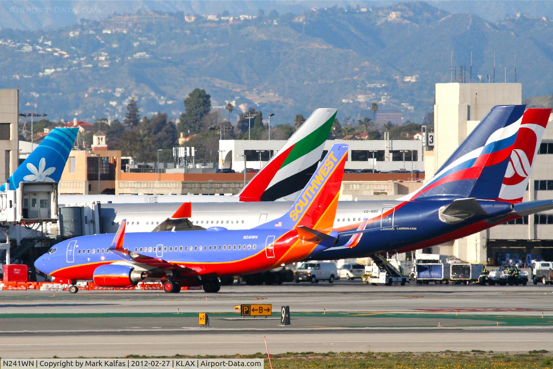 N241WN, 2006 Boeing 737-7H4 C/N 32504, B737 Southwest Airlines Boeing 737-7H4, N241WN arriving at KLAX.