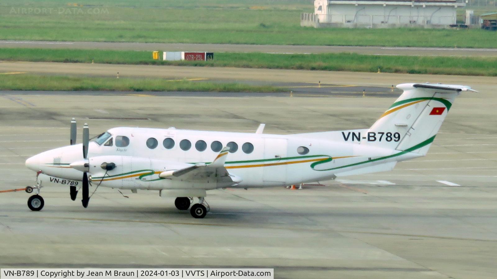 VN-B789, Beechcraft B350 C/N FL-417, Vietstar Airlines is offering private aircraft charter for business & leisure.