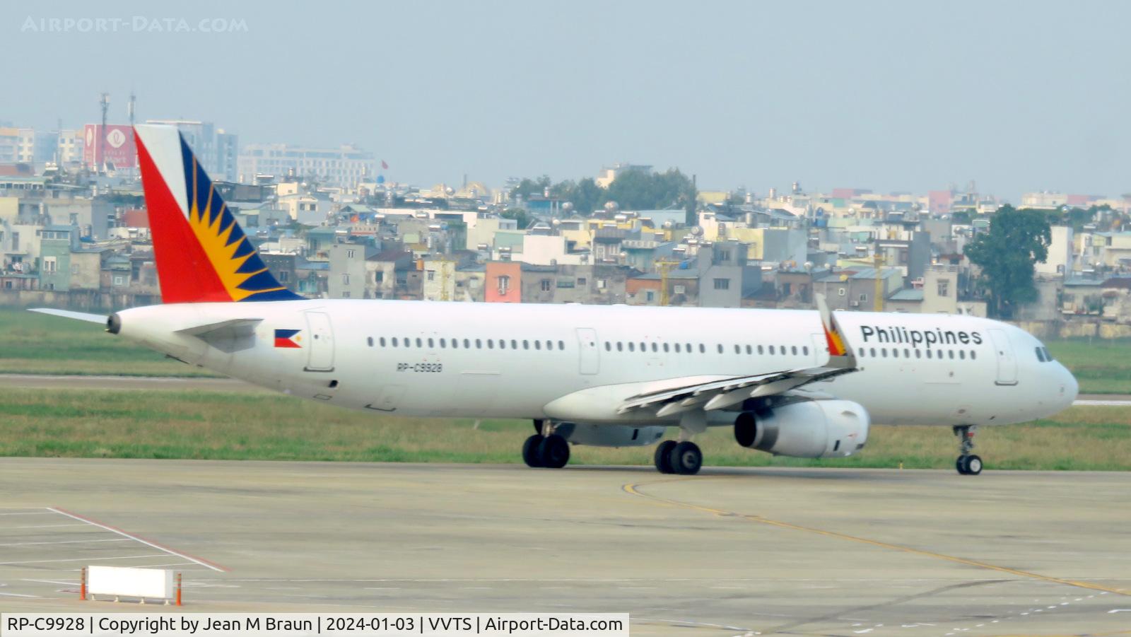 RP-C9928, 2016 Airbus A321-231 C/N 7357, National carrier of the Philippines. lower exposure in the market than other national Asian airlines.