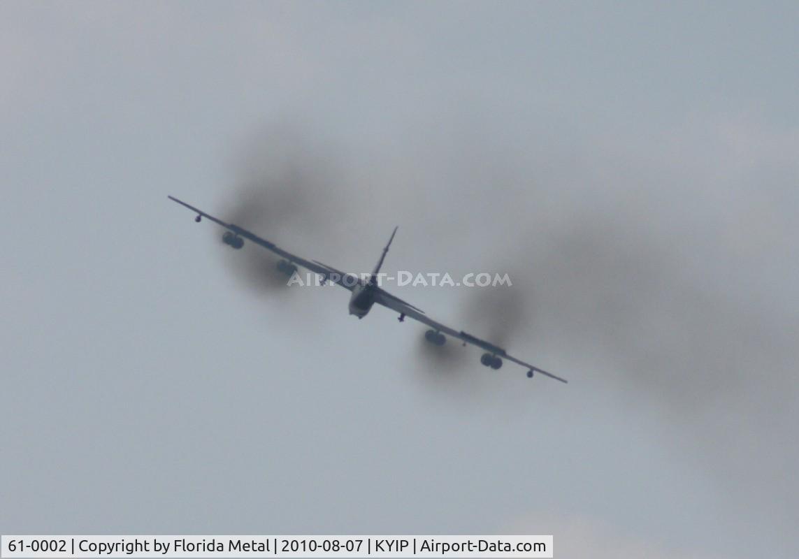 61-0002, 1961 Boeing B-52H Stratofortress C/N 464429, Thunder Over Michigan 2010 zx