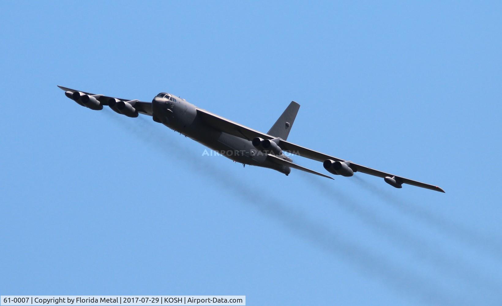 61-0007, 1961 Boeing B-52H Stratofortress C/N 464434, B-52H zx