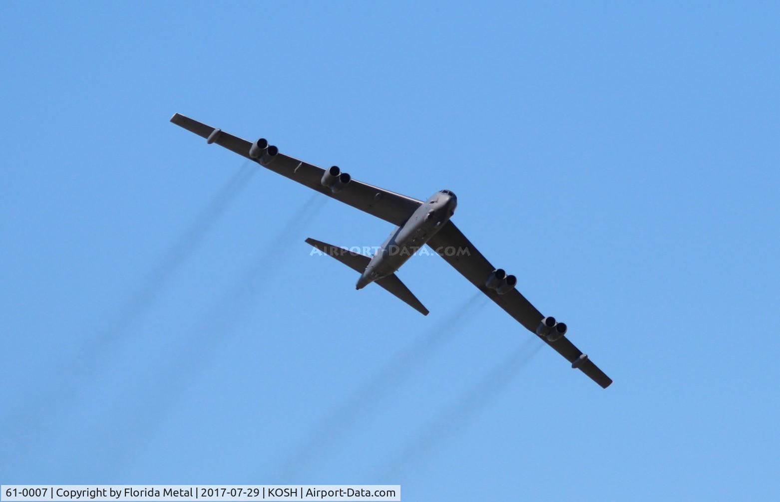 61-0007, 1961 Boeing B-52H Stratofortress C/N 464434, OSH 17 zx