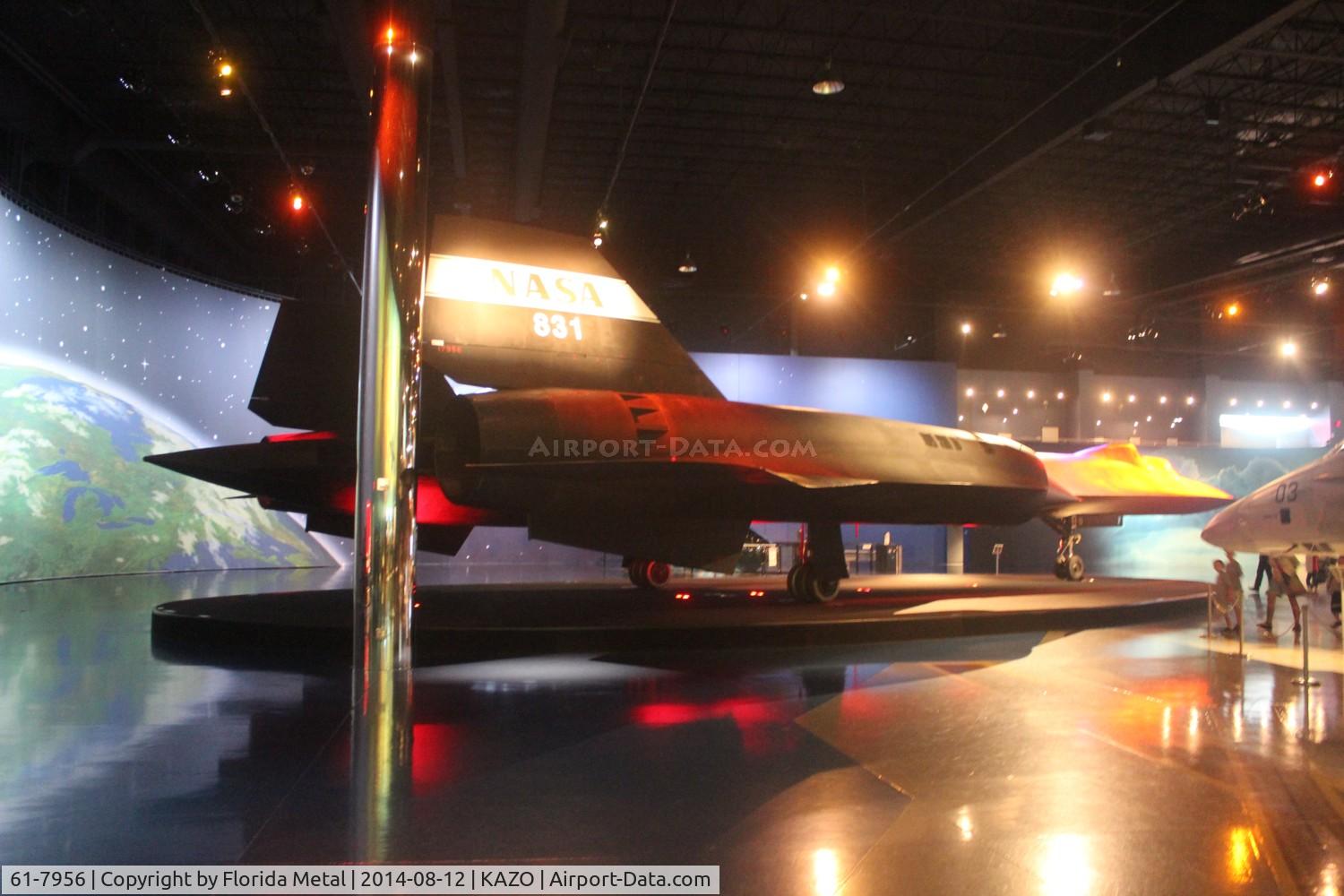 61-7956, 1961 Lockheed SR-71B Blackbird C/N 2007, Air Zoo zx