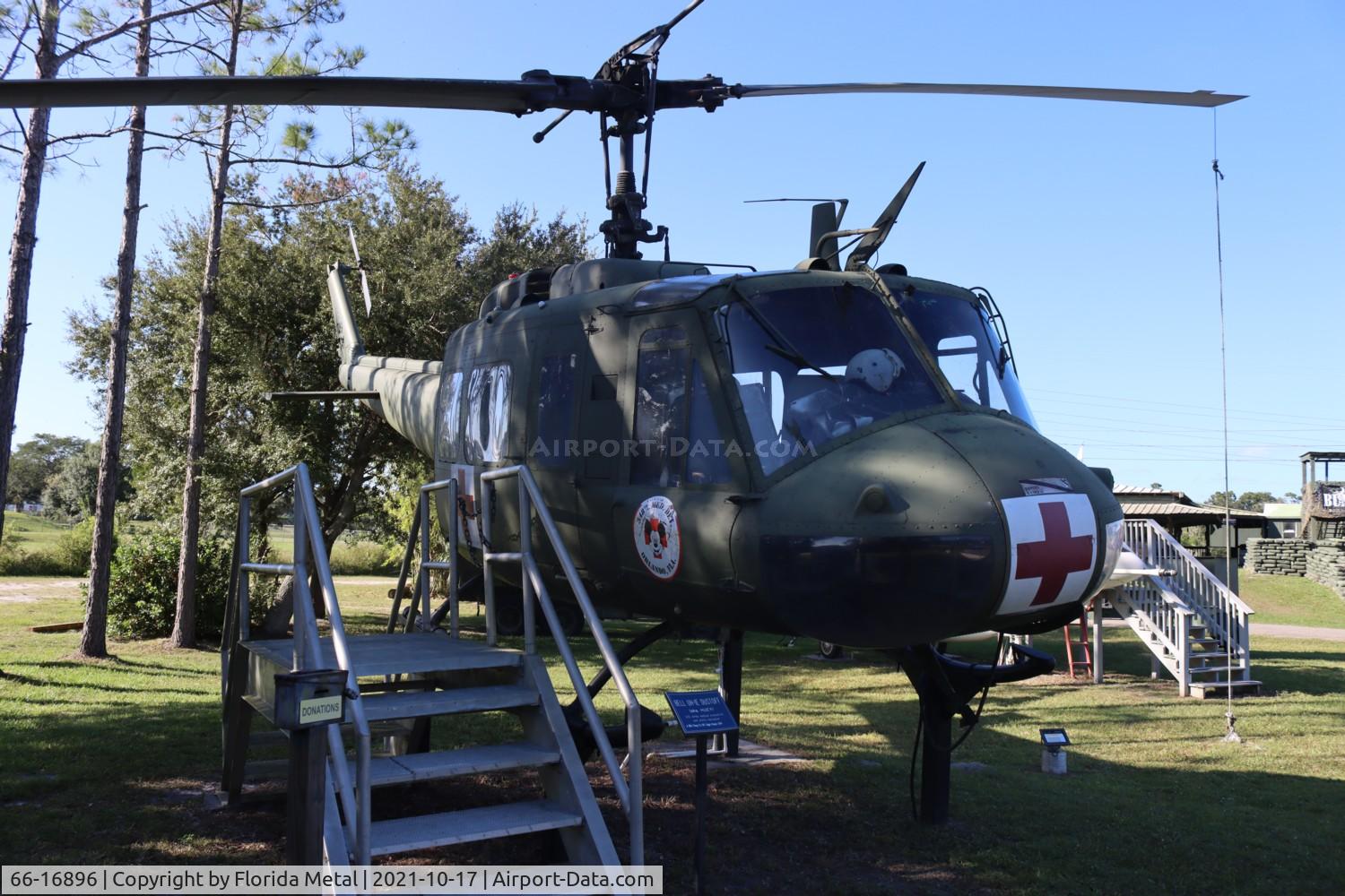 66-16896, 1966 Bell UH-1V Iroquois C/N 9090, UH-1 zx Orlando Veterans