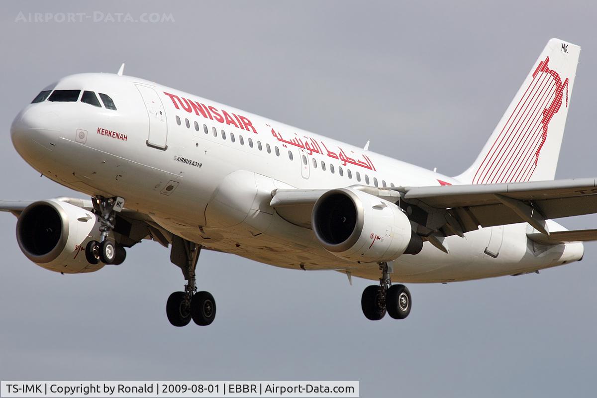 TS-IMK, 1998 Airbus A319-114 C/N 880, at bru