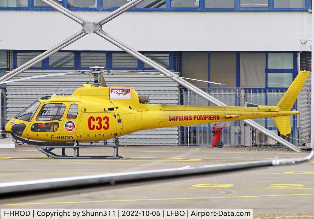 F-HROD, Aerospatiale AS-350B Ecureuil C/N 9080, Parked at the General Aviation area...