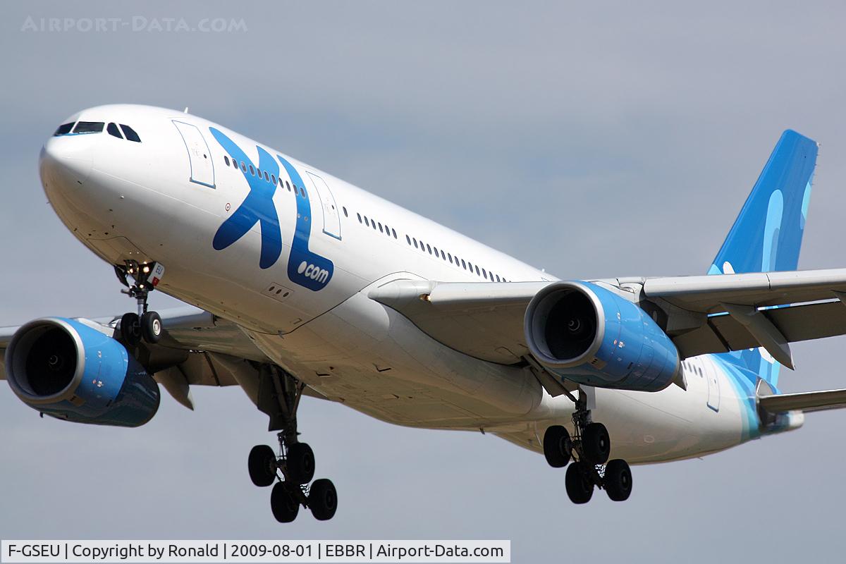 F-GSEU, 2004 Airbus A330-243 C/N 635, at bru