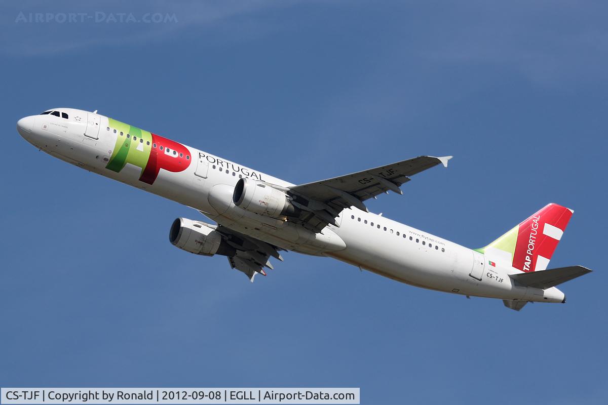 CS-TJF, 2000 Airbus A321-211 C/N 1399, at lhr
