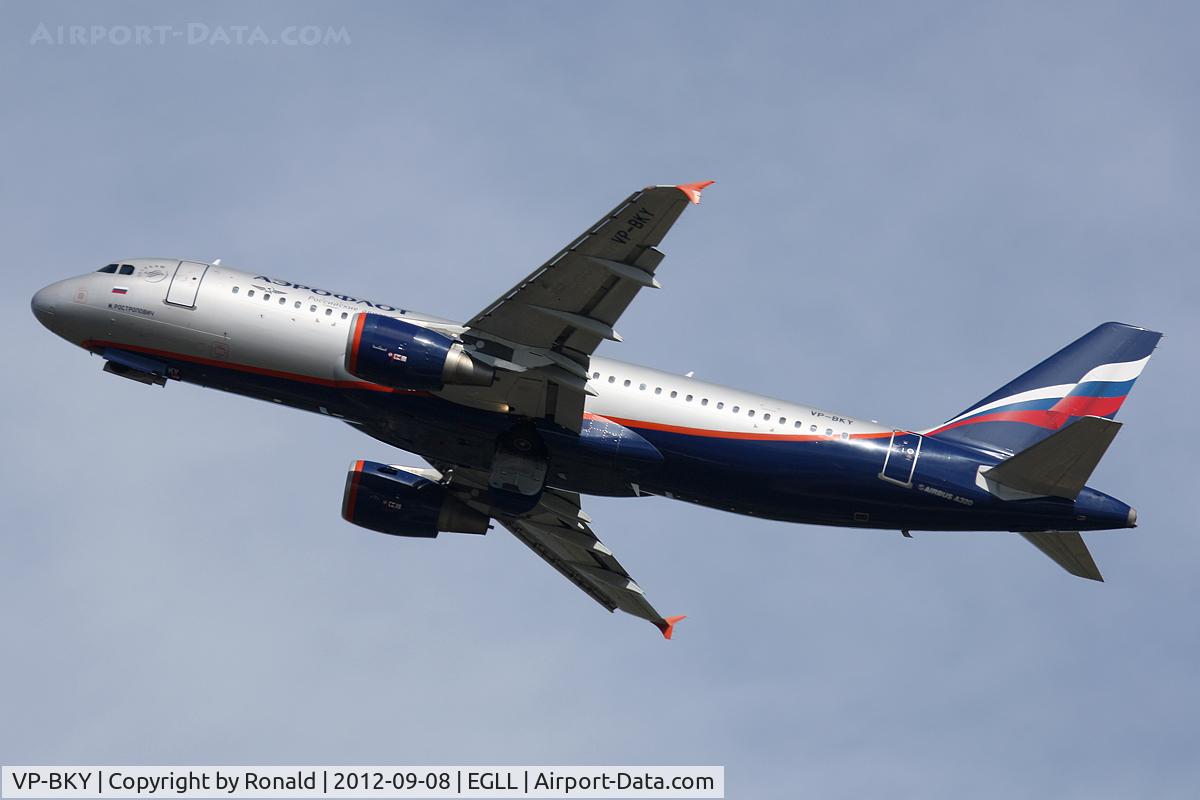 VP-BKY, 2008 Airbus A320-214 C/N 3511, at lhr