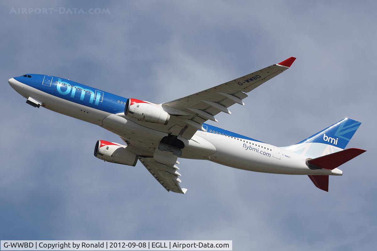 G-WWBD, 2001 Airbus A330-243 C/N 401, at lhr