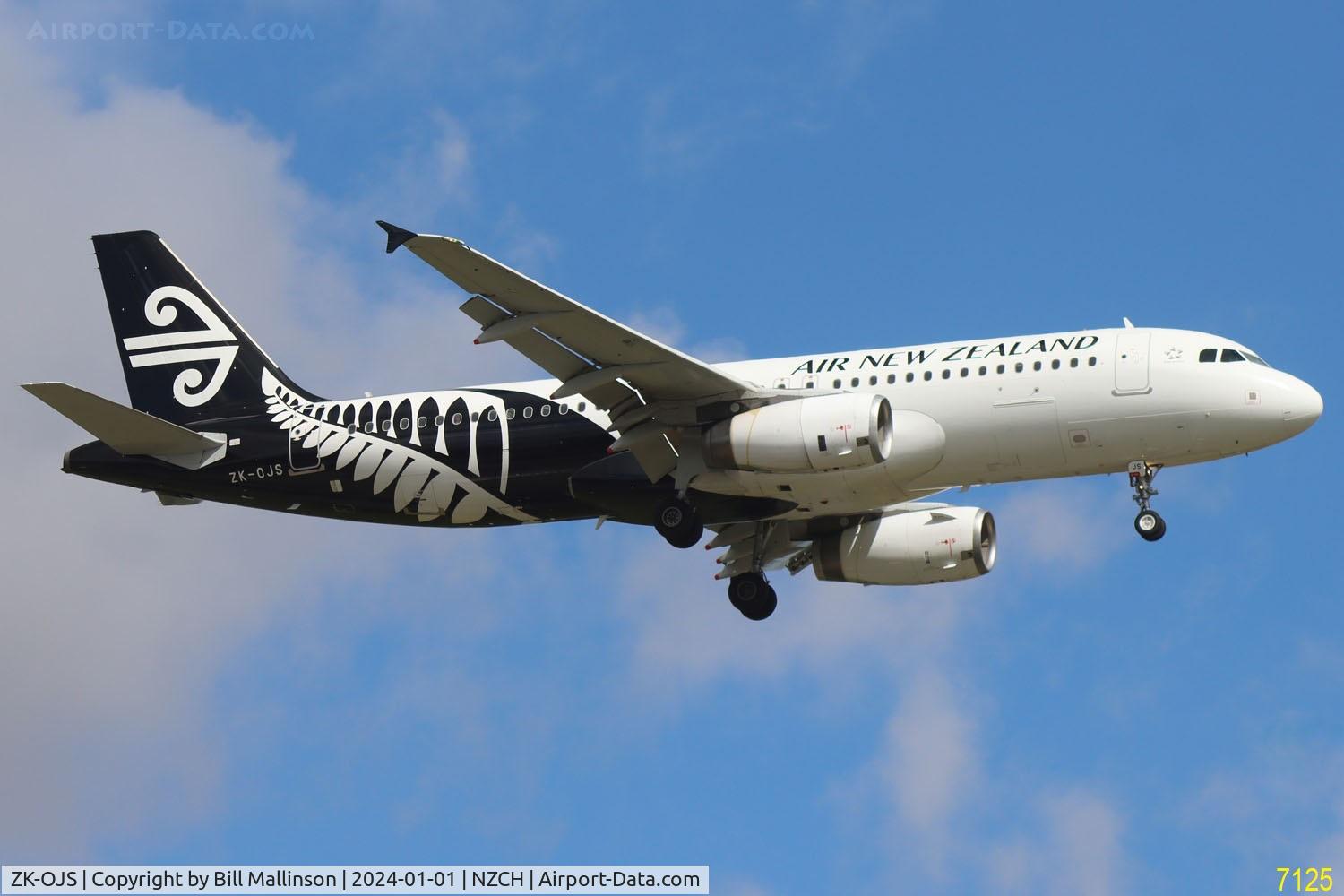 ZK-OJS, 2011 Airbus A320-232 C/N 4926, from AKL