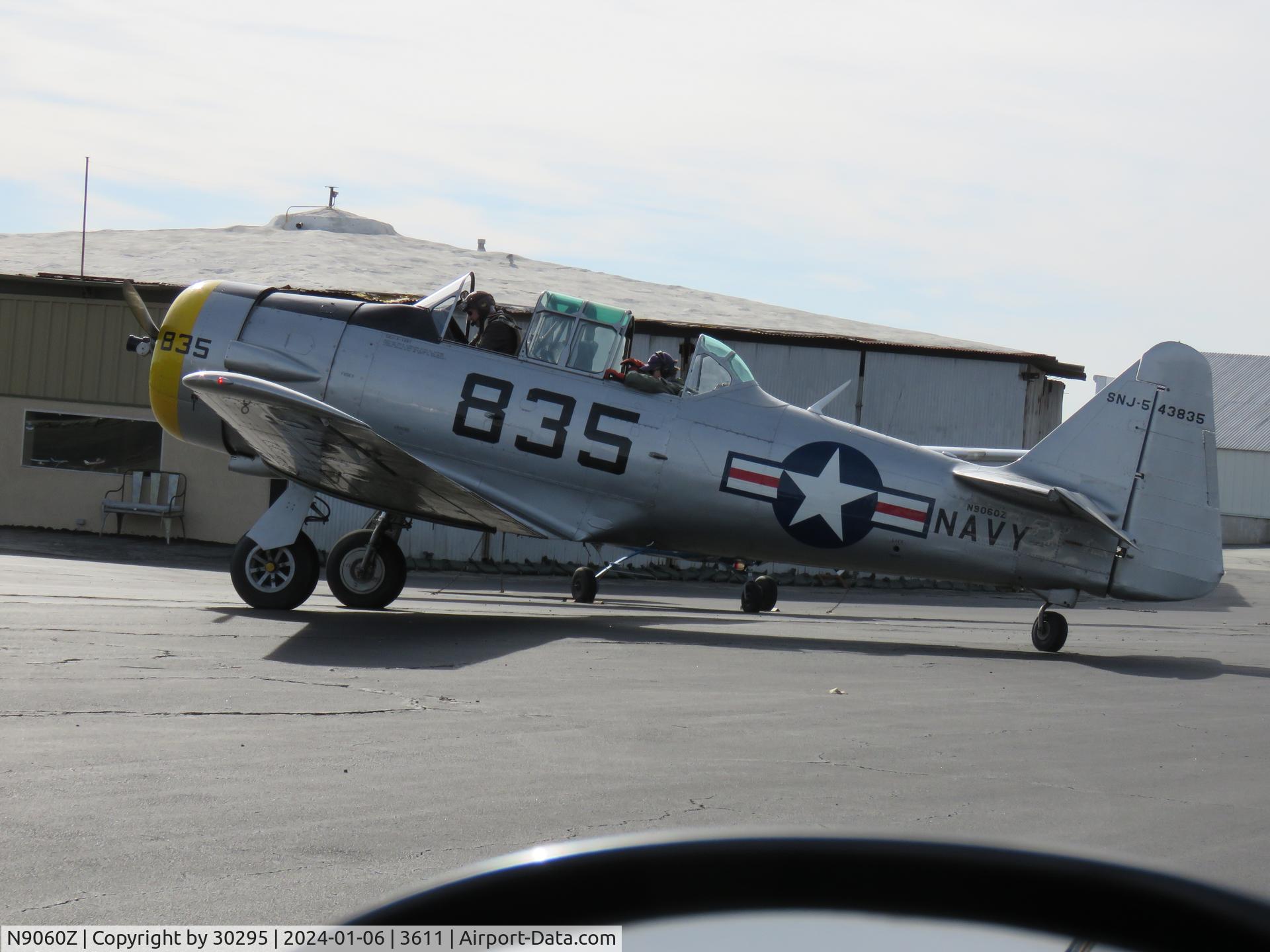 N9060Z, 1959 North American SNJ-5 Texan C/N 43835 (88-15920), Parking