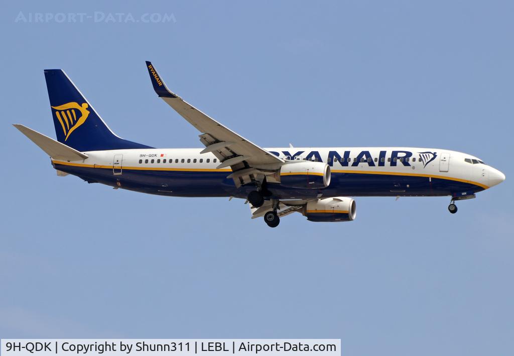 9H-QDK, 2016 Boeing 737-8AS C/N 44760, Landing rwy 24R