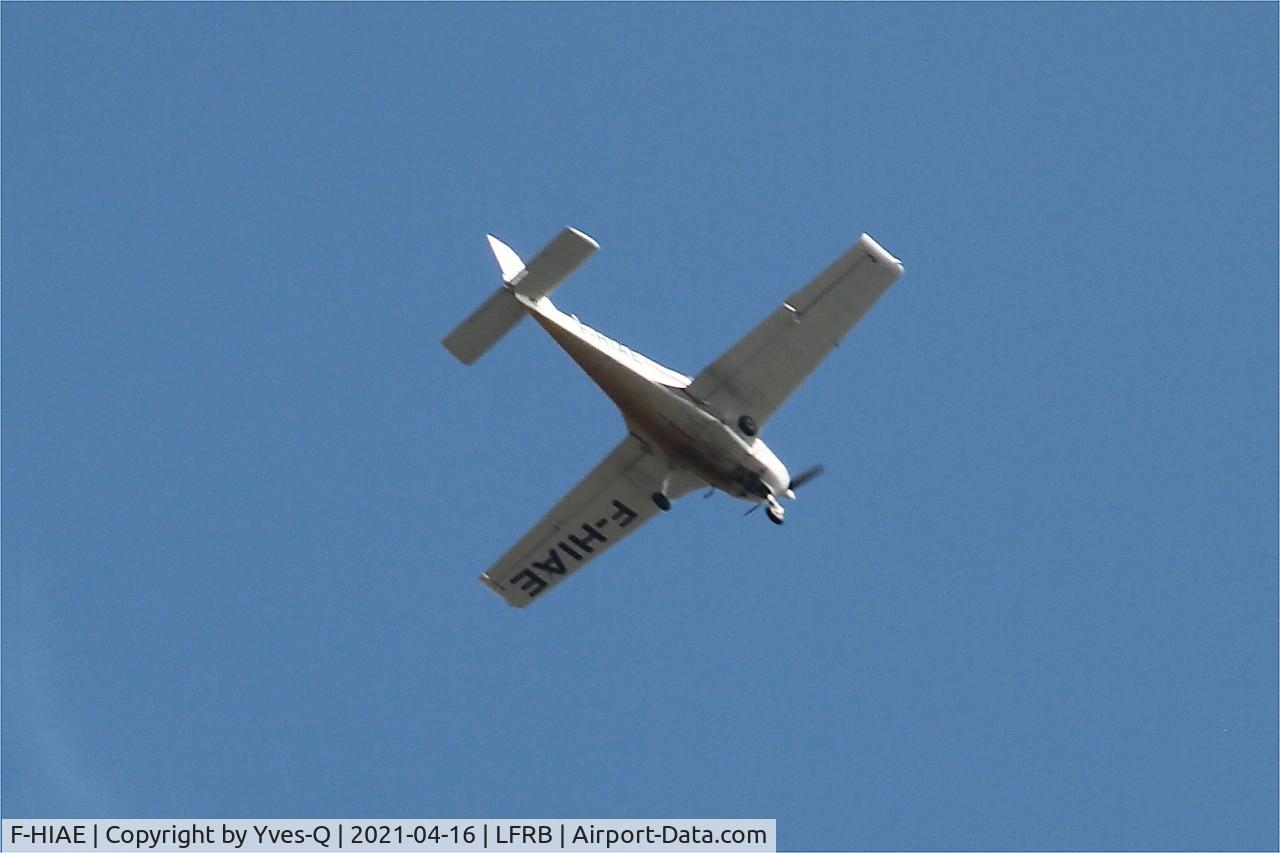 F-HIAE, Tecnam P-2002JF Sierra C/N Not found F-HIAE, Tecnam P-2002JF Sierra, Training flight, Brest-Bretagne Airport (LFRB-BES)
