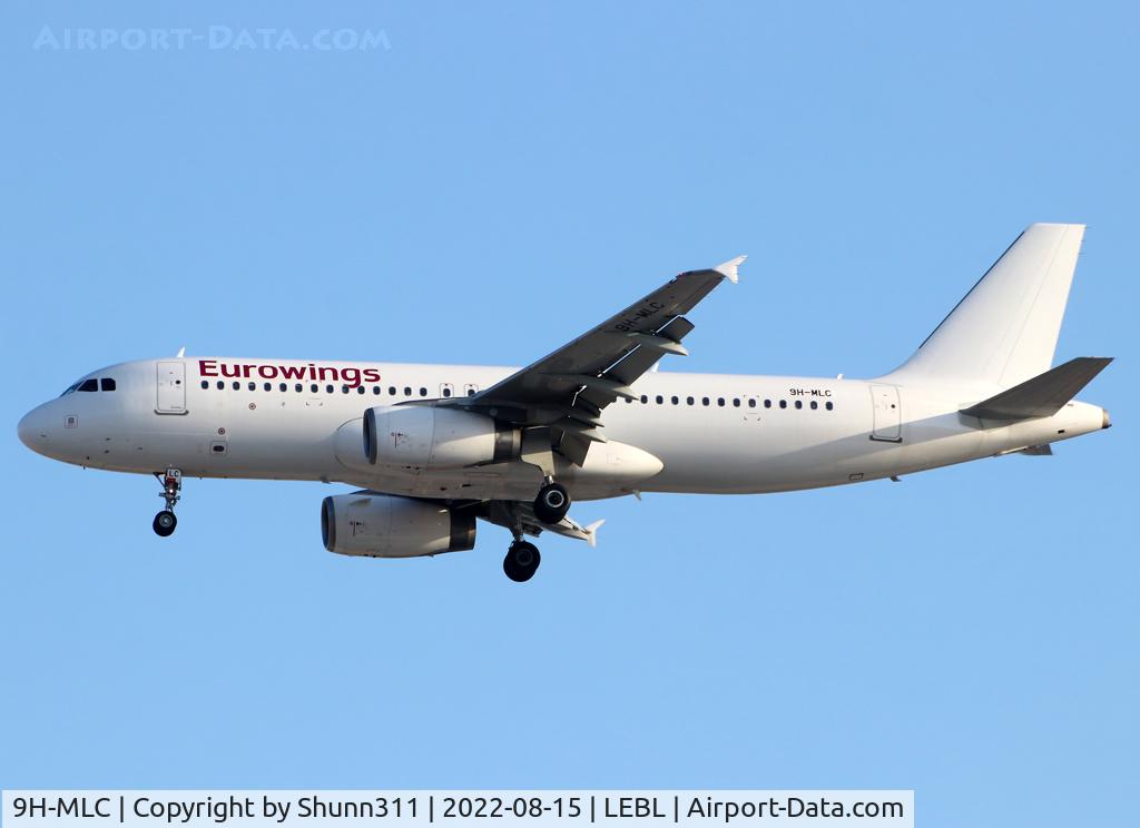 9H-MLC, 2011 Airbus A320-232 C/N 4645, Landing rwy 24R