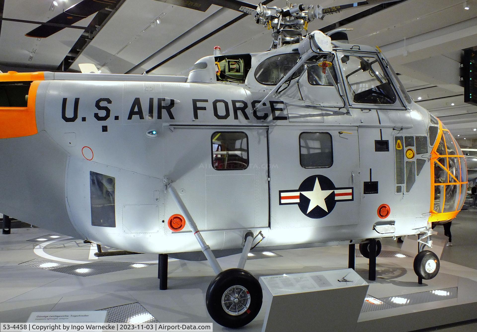 53-4458, Sikorsly H-19B Chickasaw C/N Not found 53-4458, Sikorsky H-19B Chickasaw (part of outer skin replaced with acrylic glas) at Deutsches Museum, München (Munich)