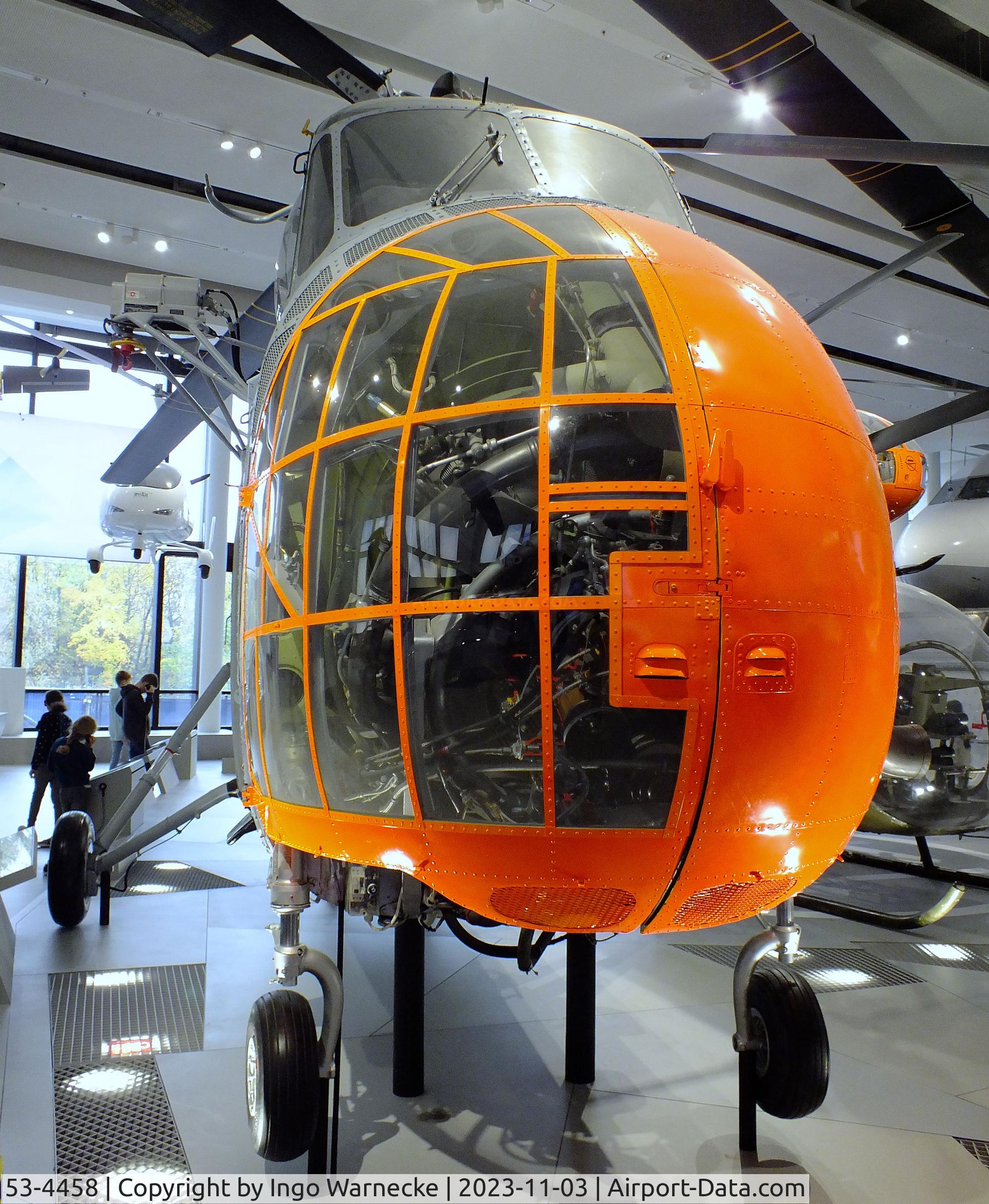 53-4458, Sikorsly H-19B Chickasaw C/N Not found 53-4458, Sikorsky H-19B Chickasaw (part of outer skin replaced with acrylic glas) at Deutsches Museum, München (Munich)
