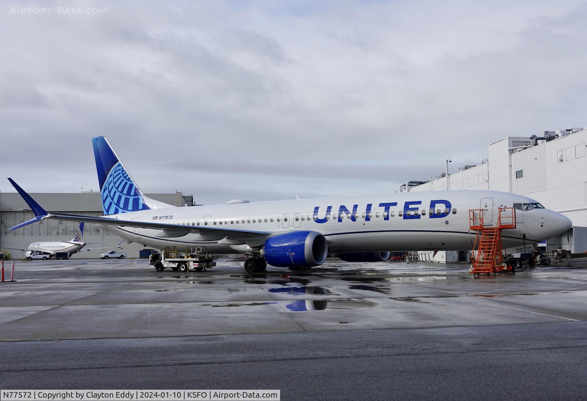 N77572, 2023 Boeing 737-9 MAX C/N 67192, CFMI LEAP-1B SFO 2024.