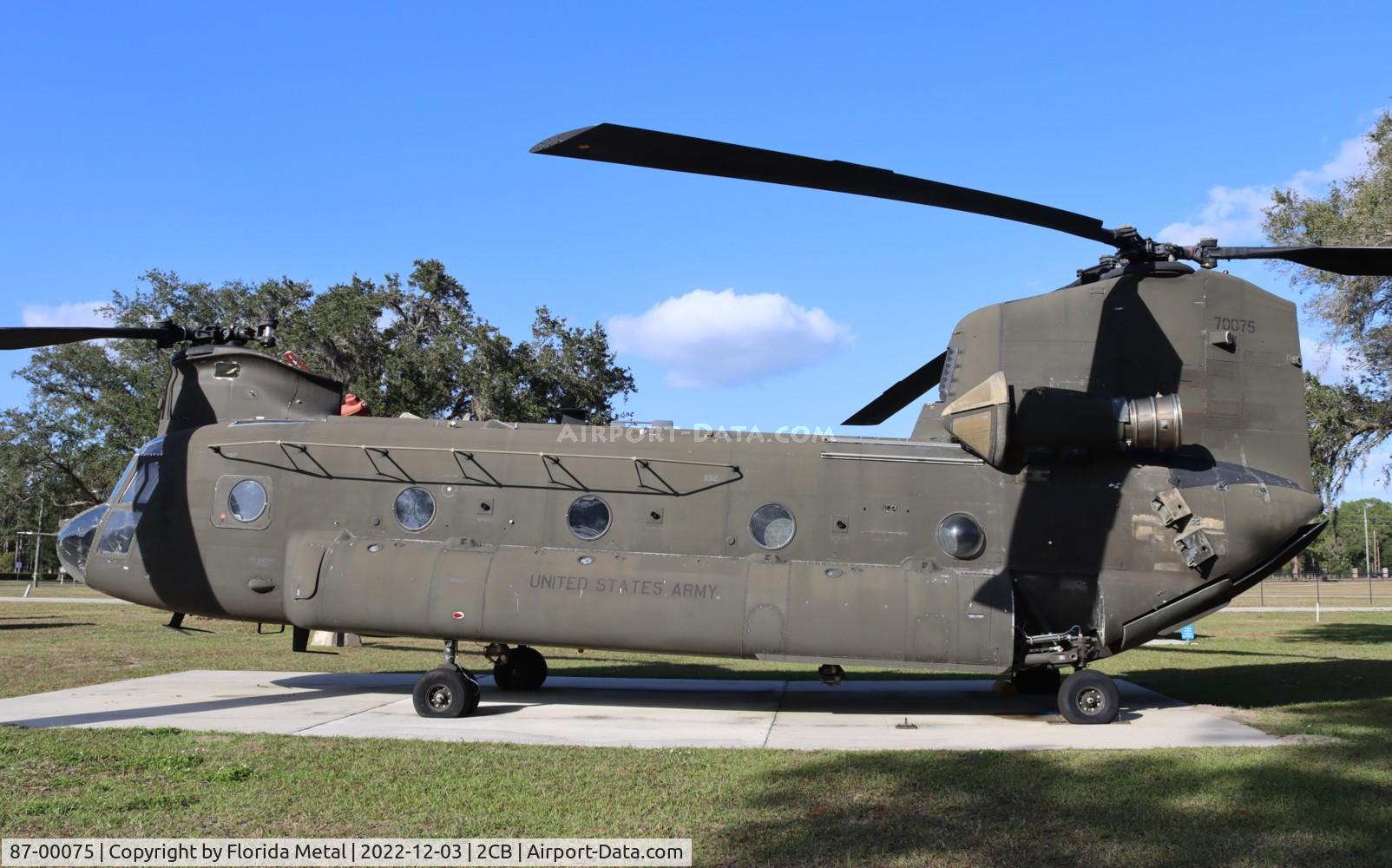 87-00075, 1966 Boeing-Vertol CH-47D Chinook C/N M3194, CH-47 zx