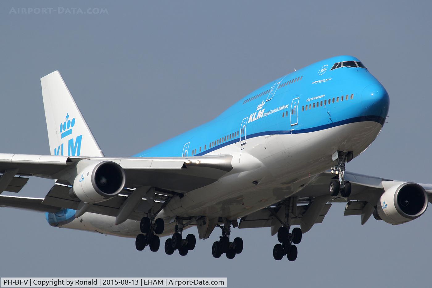 PH-BFV, 1999 Boeing 747-406BC C/N 28460, at spl
