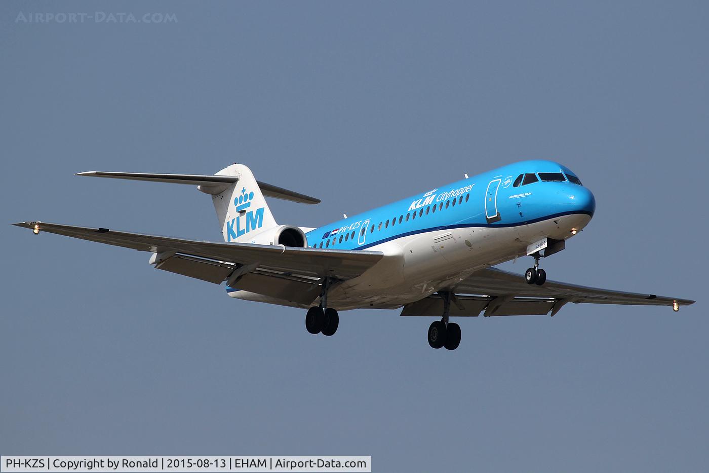 PH-KZS, 1995 Fokker F70 (F-28-0070) C/N 11540, at spl