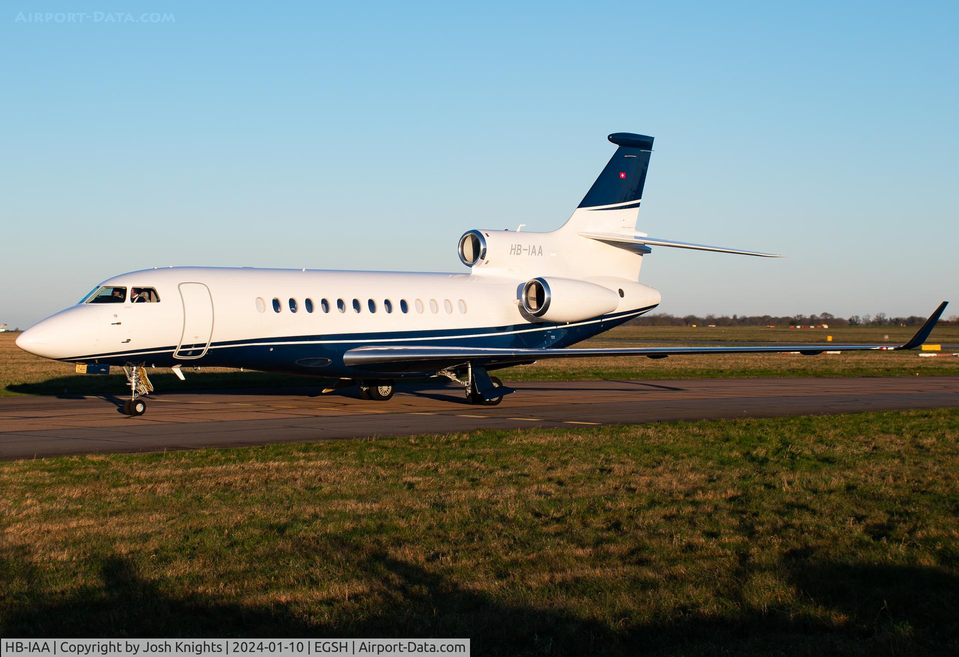 HB-IAA, 2013 Dassault Falcon 7X C/N 224, Arriving At Norwich.