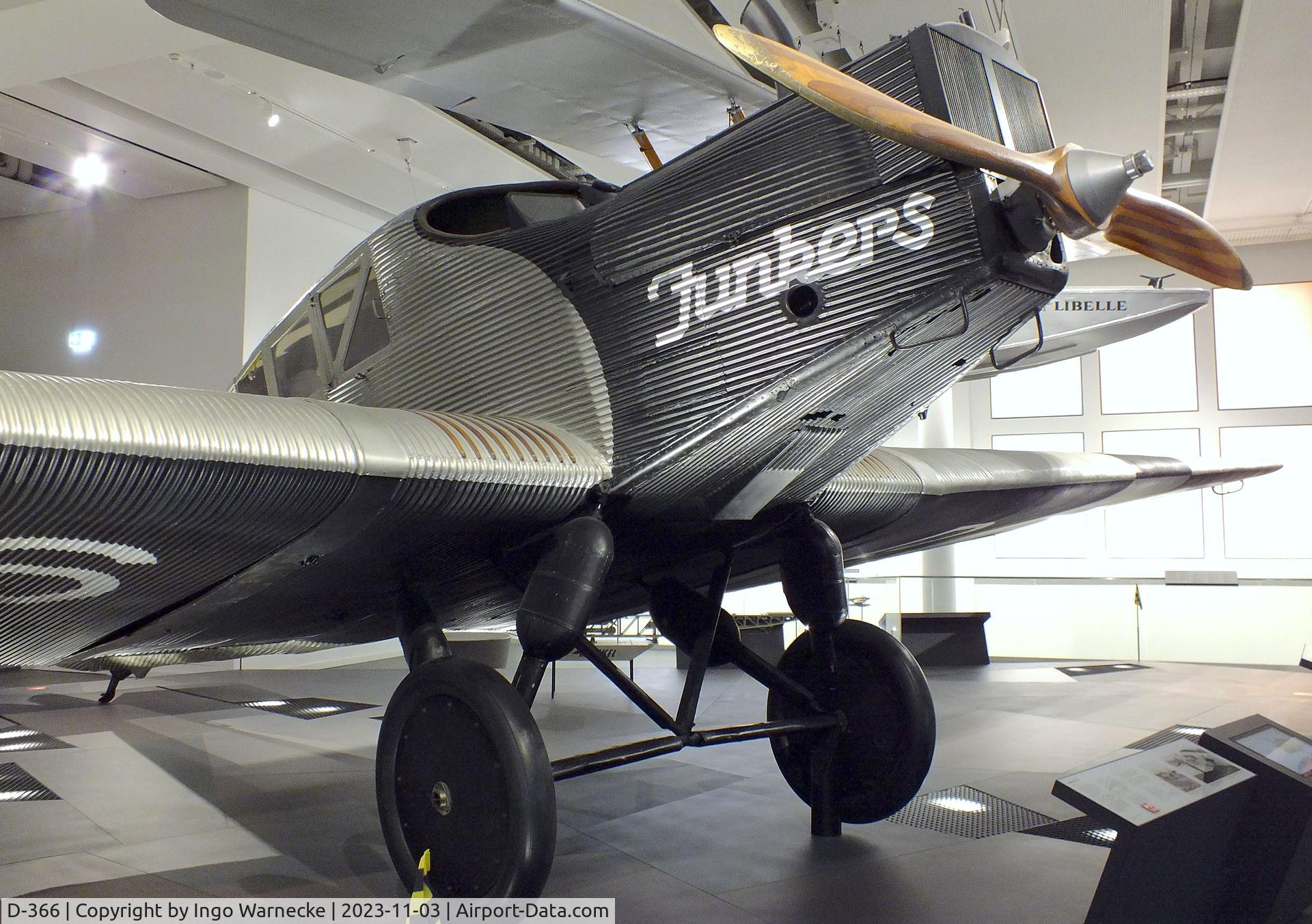 D-366, 1927 Junkers F.13 C/N 2018, Junkers F 13 fe (original fuselage with re-constructed wings and tail) at Deutsches Museum, München (Munich)
