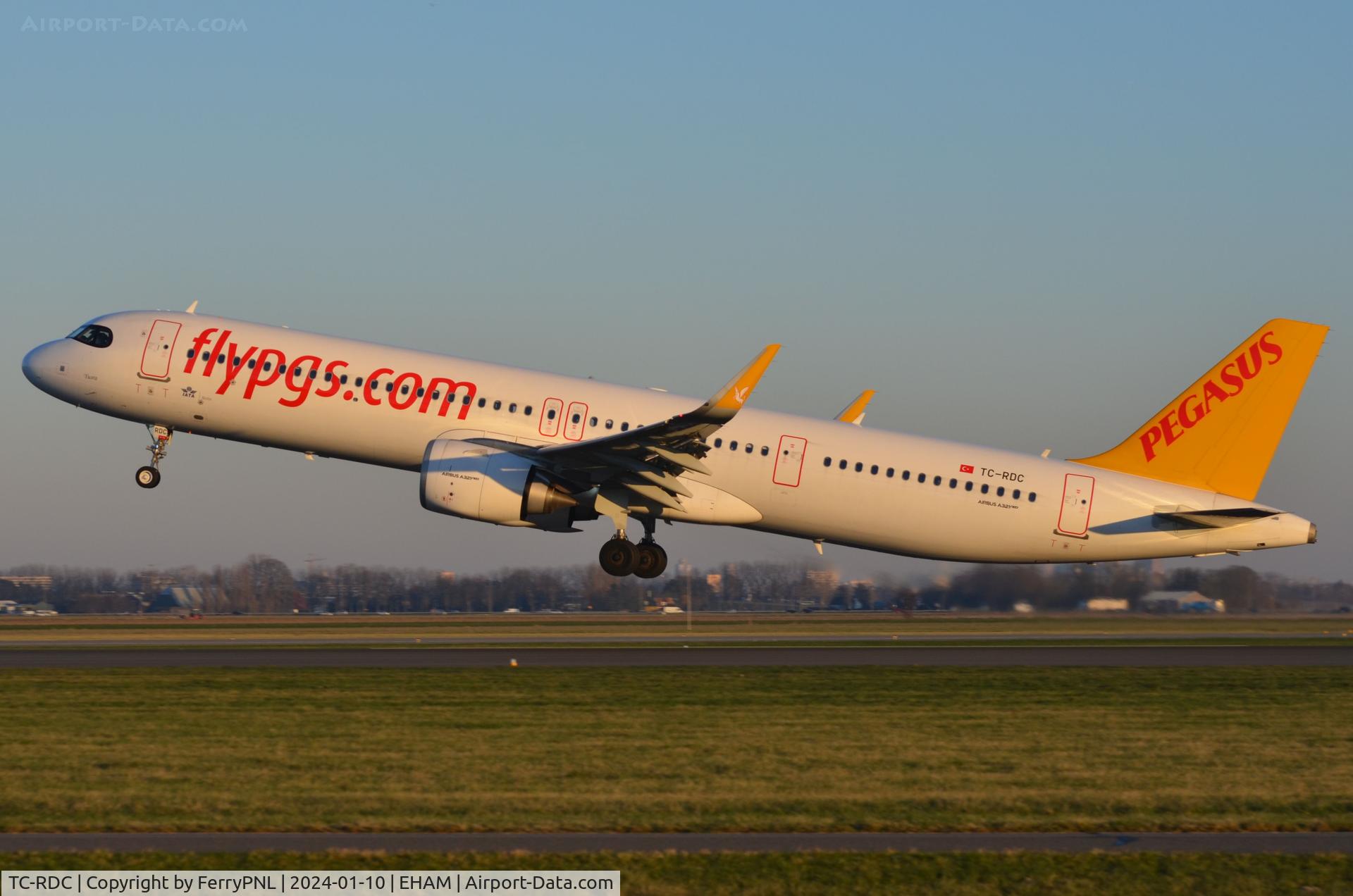TC-RDC, 2023 Airbus A321-251NX C/N 11104, Pegasus A321N lifting-off for SAW
