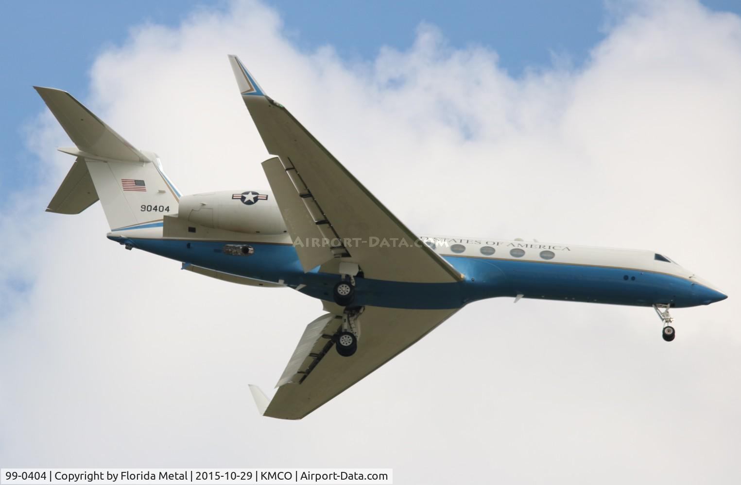 99-0404, 1999 Gulfstream Aerospace C-37A (Gulfstream V) C/N 590, USAF C-37A zx