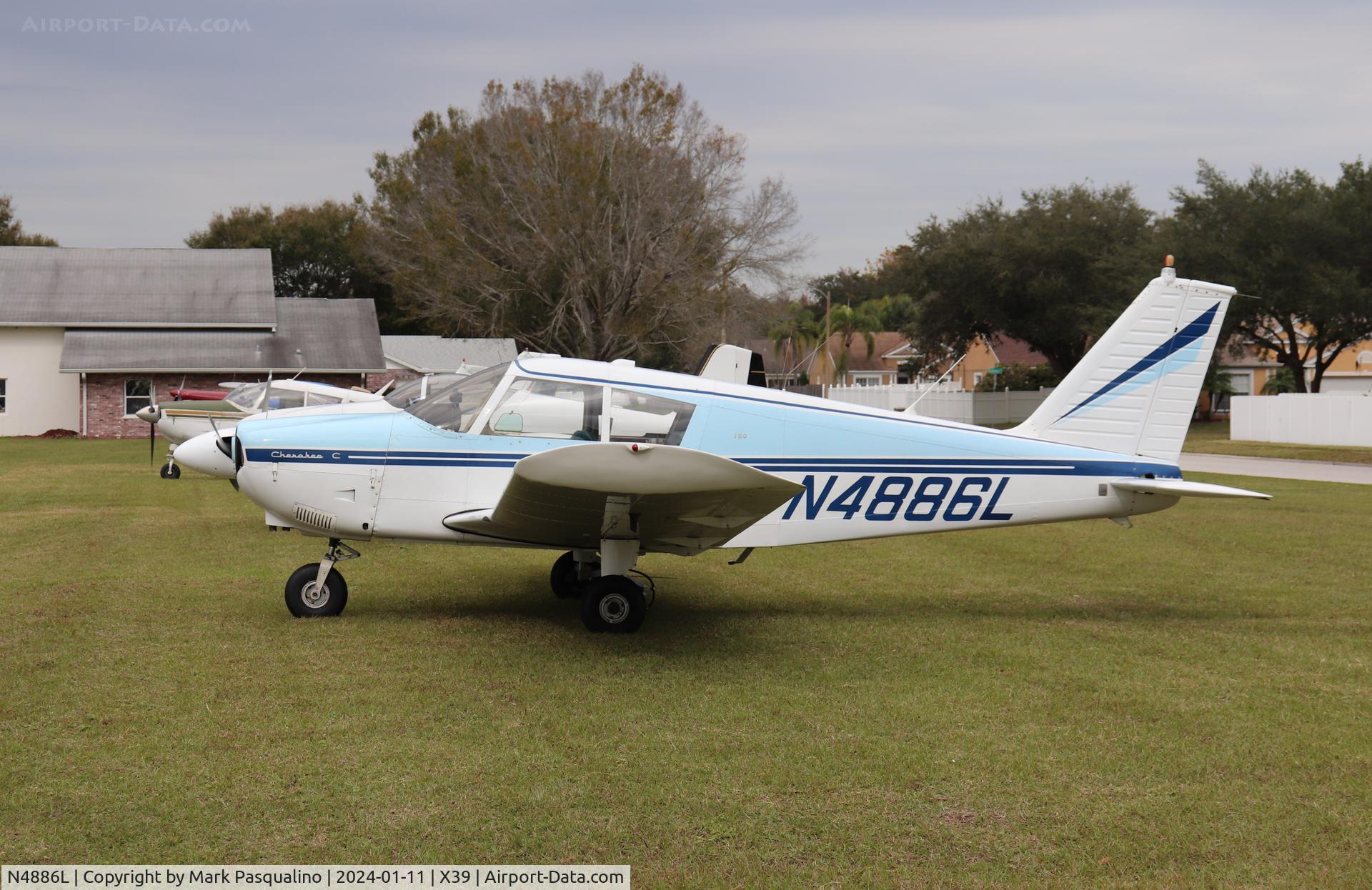 N4886L, 1967 Piper PA-28-180 C/N 28-4252, Piper PA-28-180