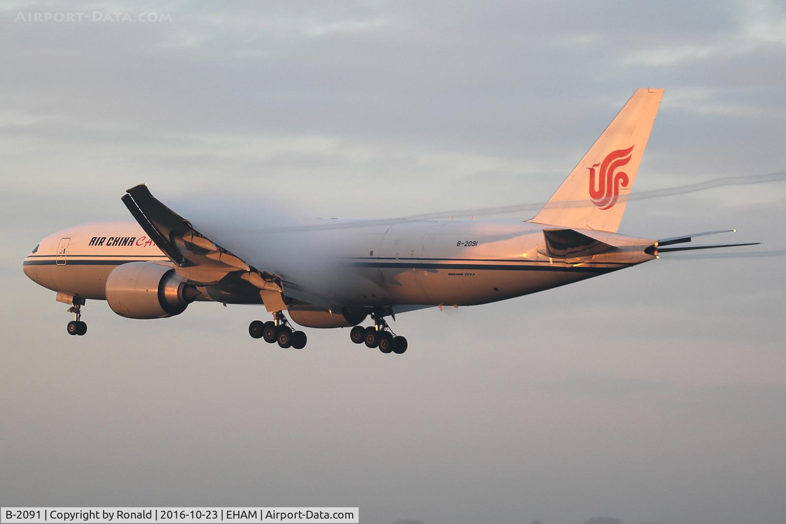 B-2091, 2014 Boeing 777-FFT C/N 44682, at spl