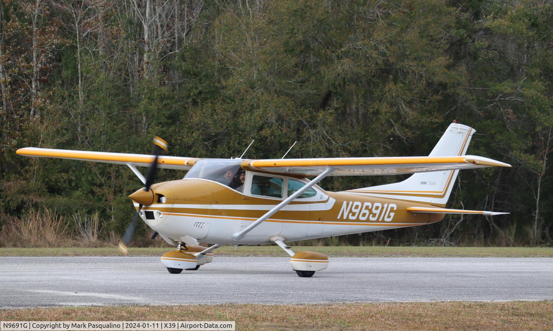 N9691G, 1974 Cessna 182P Skylane C/N 18263431, Cessna 182P