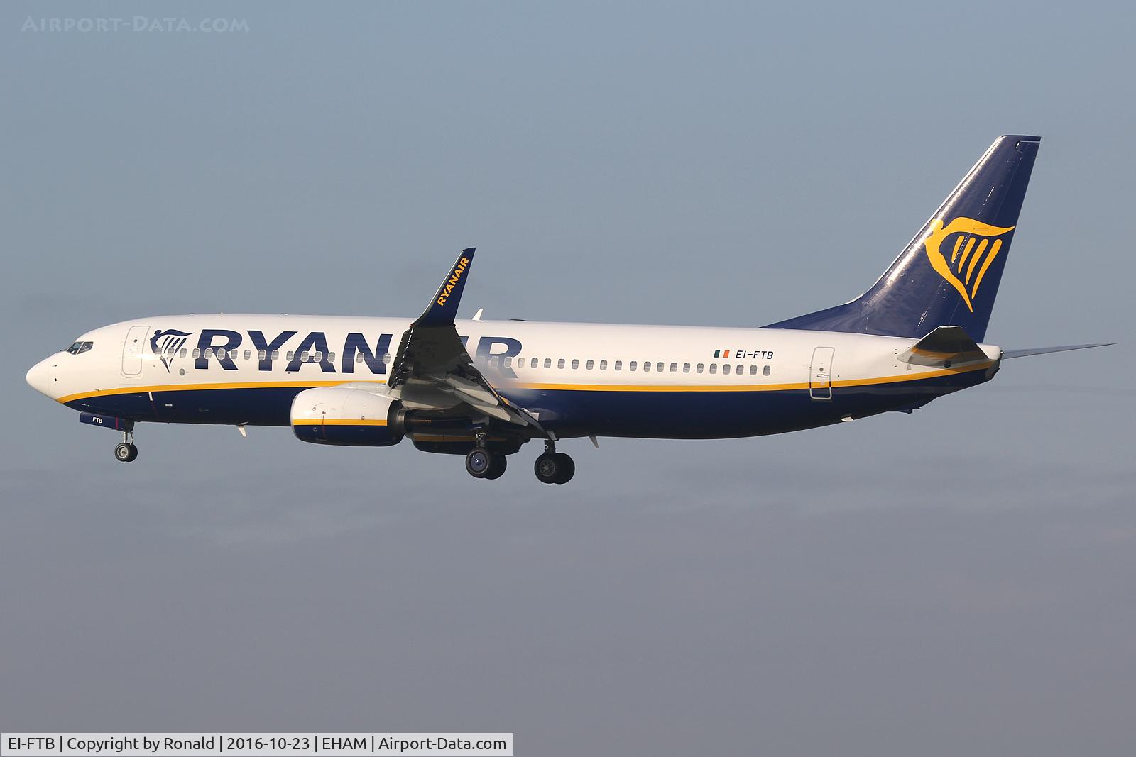 EI-FTB, 2016 Boeing 737-8AS C/N 44752, at spl