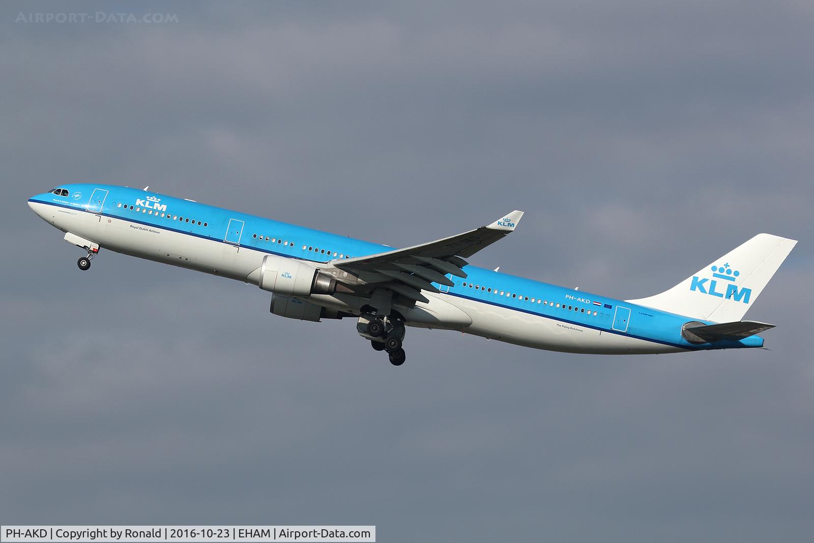 PH-AKD, 2012 Airbus A330-303 C/N 1300, at spl