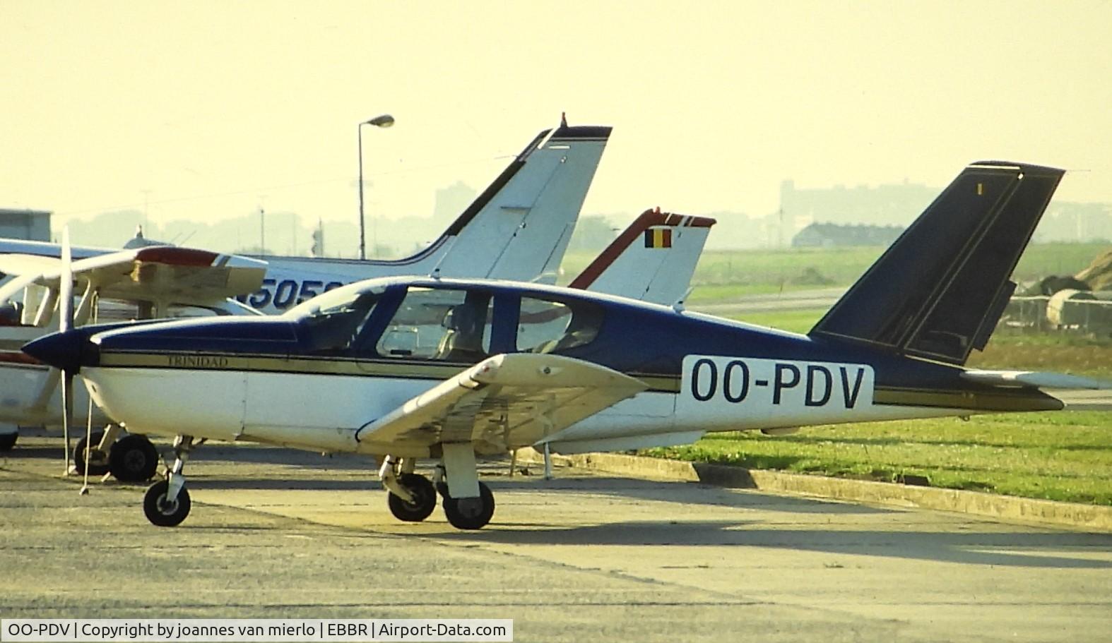 OO-PDV, 1990 Socata TB-20 Trinidad C/N 1073, ex-slide