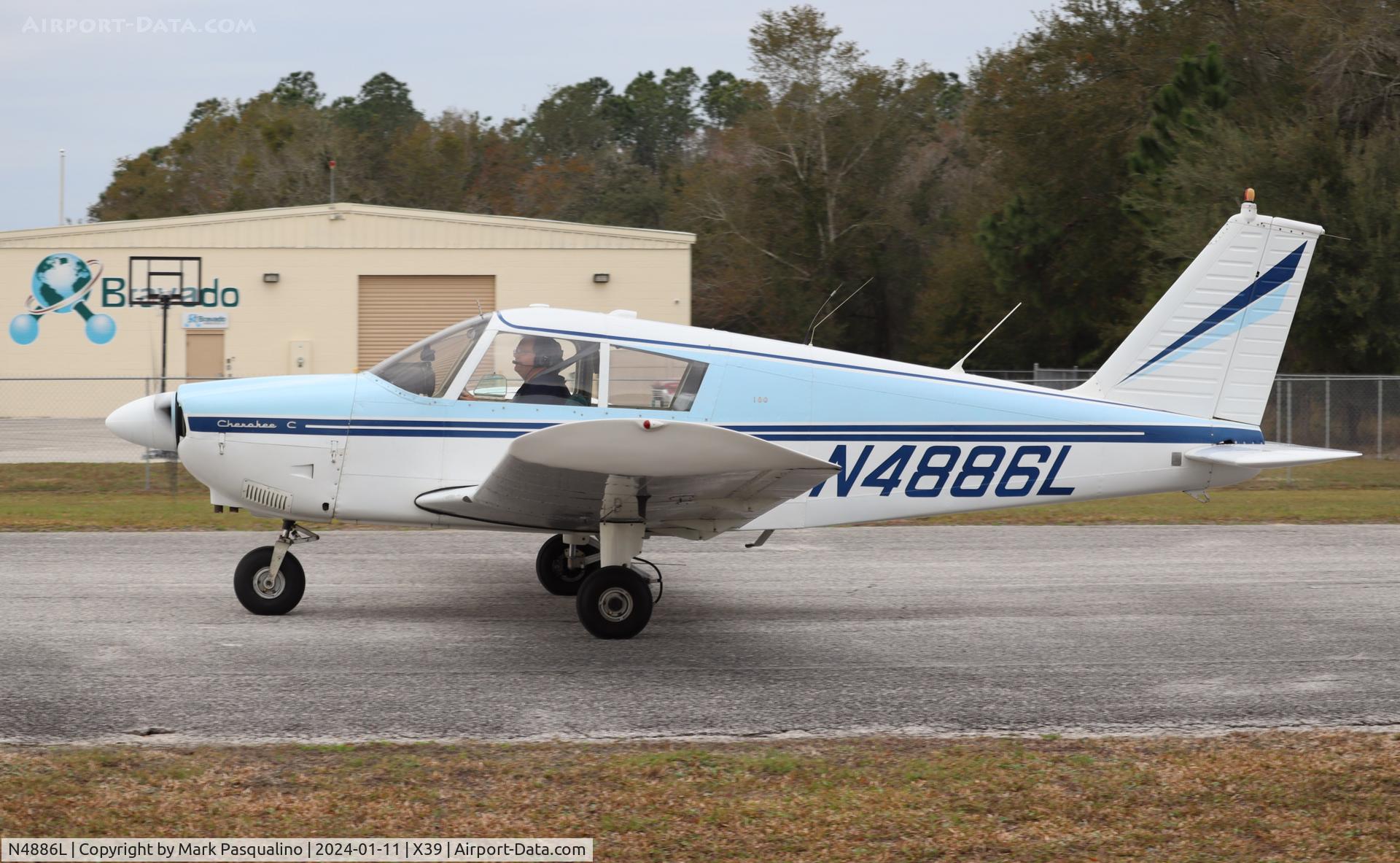 N4886L, 1967 Piper PA-28-180 C/N 28-4252, Piper PA-28-180
