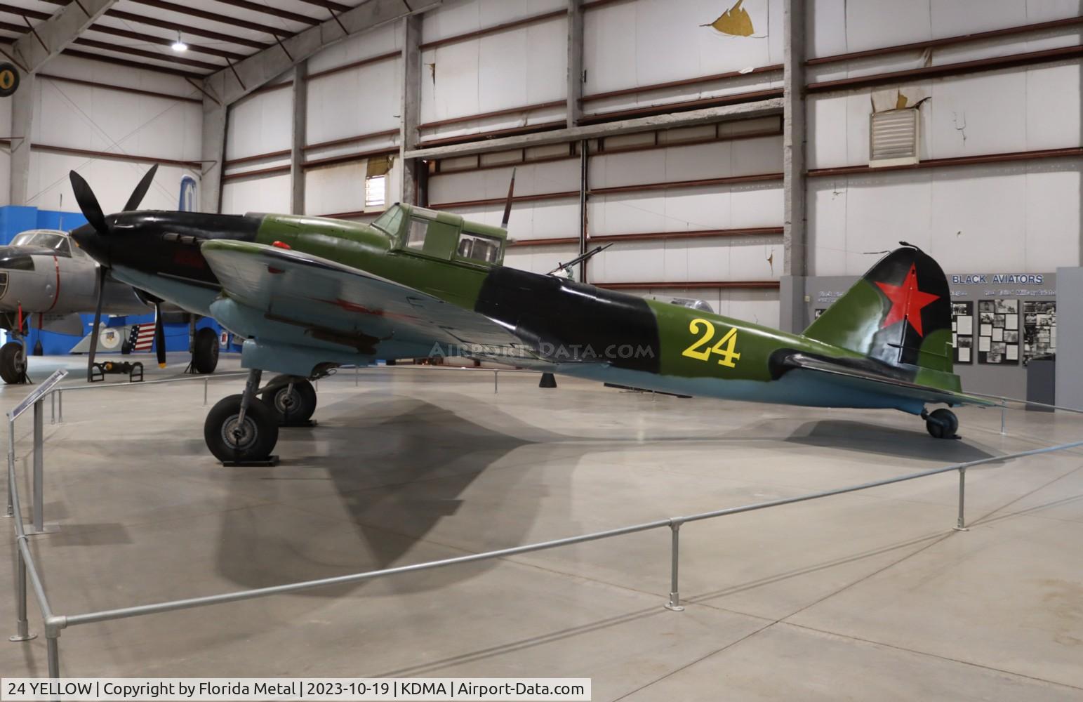 24 YELLOW, Ilyushin IL-2M Shturmovik C/N 5612, IL-2 zx