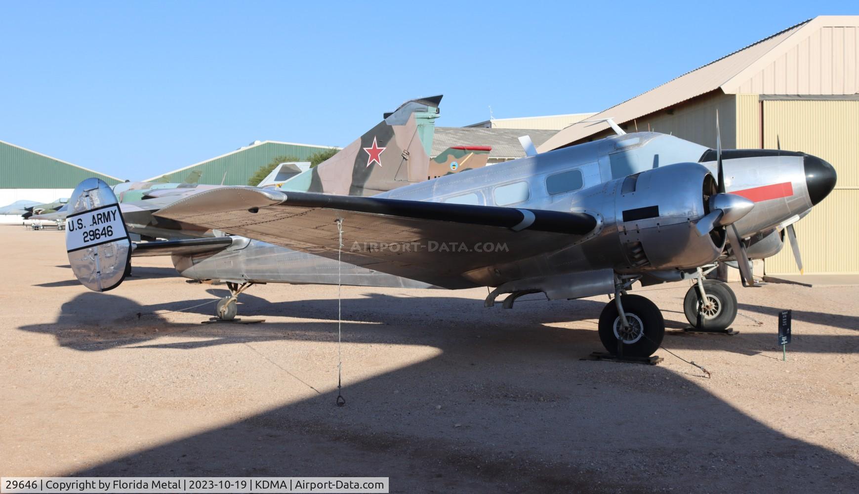 29646, Beechcraft TC-45J Navigator C/N 7822, C-45 zx