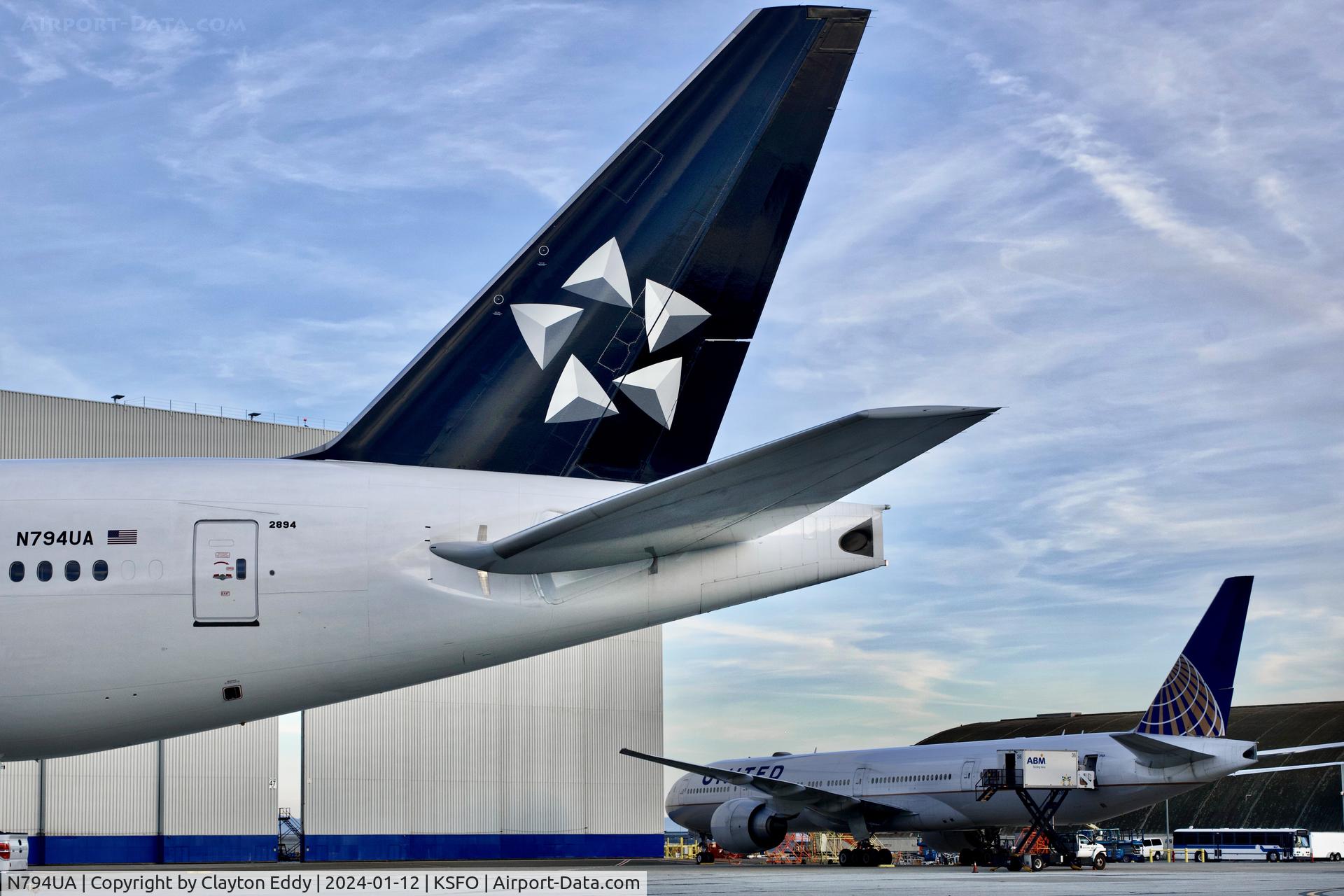 N794UA, 1997 Boeing 777-222 C/N 26953, SFO 2024.