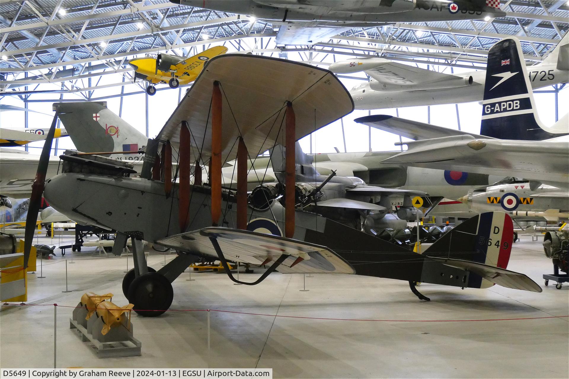 D5649, De Havilland DH-9 C/N Not found D5649, On display at Duxford.