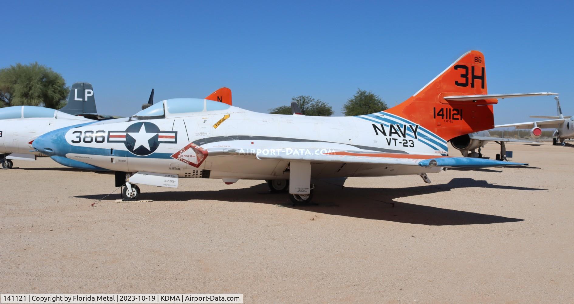 141121, Grumman TAF-9J Cougar C/N 368C, F-9 Cougar zx