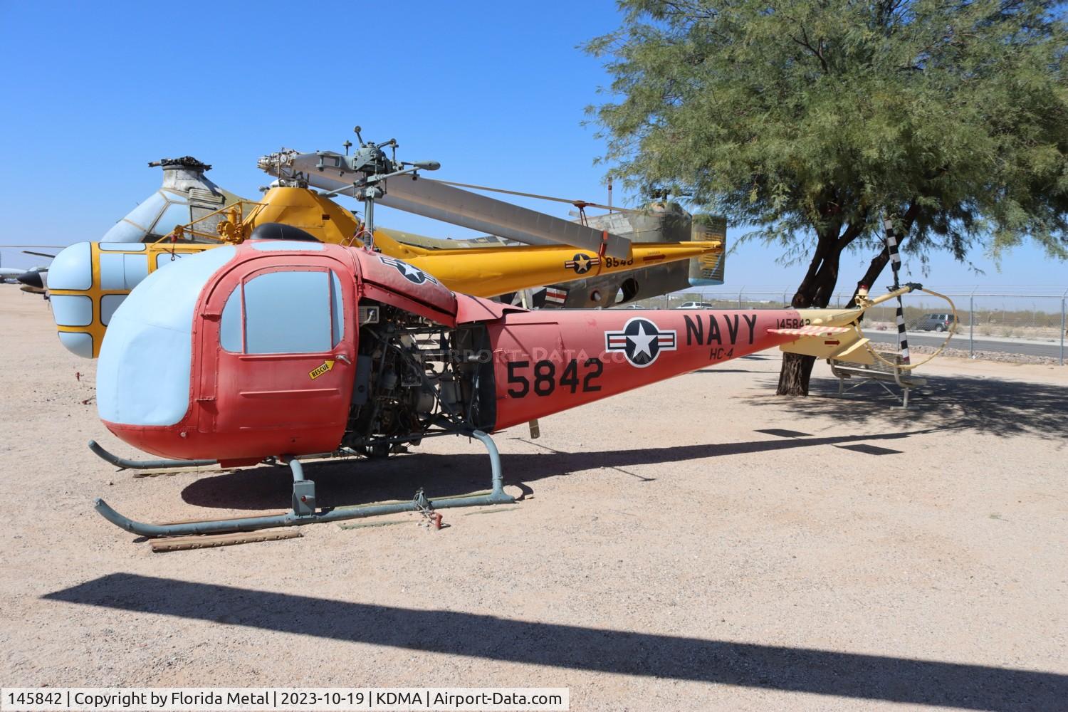 145842, Bell TH-13N C/N 2119, TH-13 zx