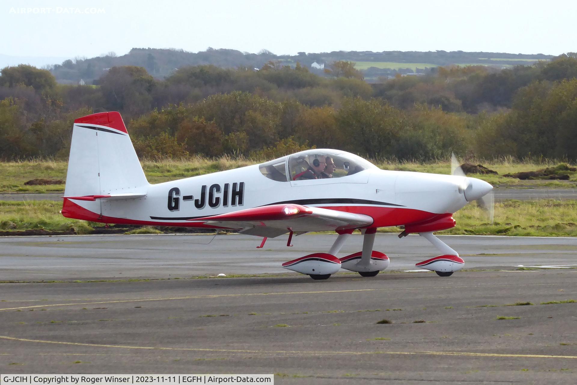 G-JCIH, 2014 Vans RV-7A C/N PFA 323-14365, Visiting RV-7A.